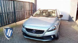 demontáž osobní automobily Volvo V-40 V40 Cross Country (MZ), Hatchback 5-drs, 2012 / 2019 1.6 D2 2013