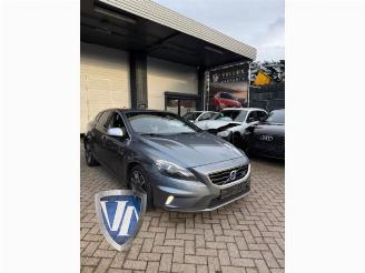 Vrakbiler auto Volvo V-40 V40 (MV), Hatchback 5-drs, 2012 / 2019 2.0 D4 16V 2015/9