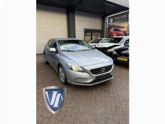 Vrakbiler auto Volvo V-40 V40 (MV), Hatchback 5-drs, 2012 / 2019 2.0 D4 16V 2015/8