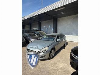 Volvo V-60 V60 I (FW/GW), Combi, 2010 / 2018 2.0 T 16V picture 2