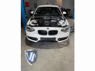Vrakbiler auto BMW 1-serie 1 serie (F21), Hatchback 3-drs, 2011 / 2019 114i 1.6 16V 2013/11