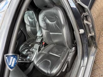 Volvo V-40  picture 5