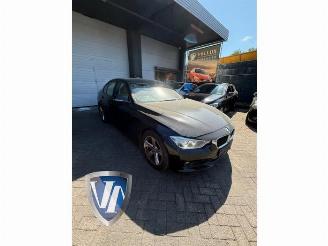 rozbiórka samochody osobowe BMW 3-serie 3 serie (F30), Sedan, 2011 / 2018 328i 2.0 16V 2013/10