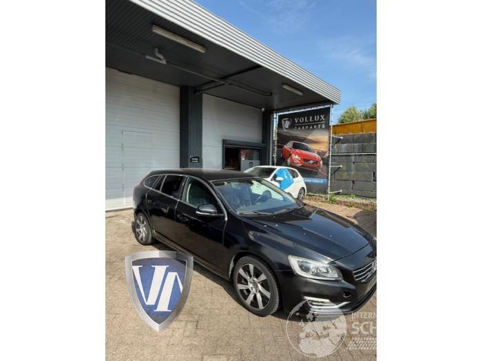 Volvo V-60 V60 I (FW/GW), Combi, 2010 / 2018 2.4 D6 20V Plug-in Hybrid AWD