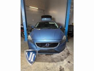 Volvo V-40 V40 (MV), Hatchback 5-drs, 2012 / 2019 2.0 D2 16V picture 4