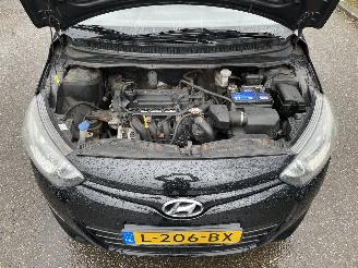 Hyundai I-20 1.2 5drs picture 9