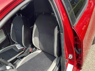 Nissan Micra 5drs picture 9