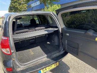 Toyota Rav-4 2.0 4x4 picture 14