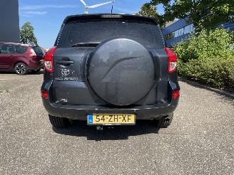 Toyota Rav-4 2.0 4x4 picture 5