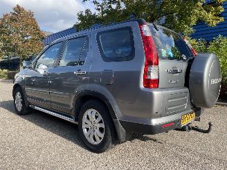 damaged passenger cars Honda Cr-v 2.0 aut. 4x4 2006/5