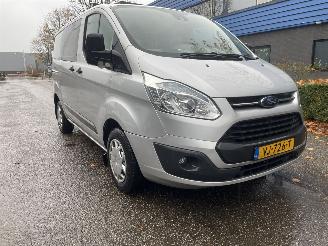 Coche accidentado Ford Transit 2.2 DC 2014/8