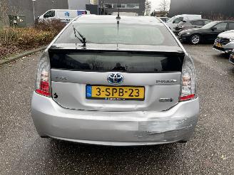 Toyota Prius 1.8 plug in hybrid picture 3