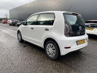 Coche accidentado Volkswagen Up! 5drs airco 2018/6