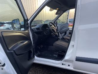 Opel Combo 1.3 cdti 70kw picture 8