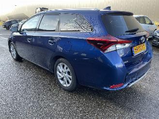 Toyota Auris 1.8 hybrid picture 2
