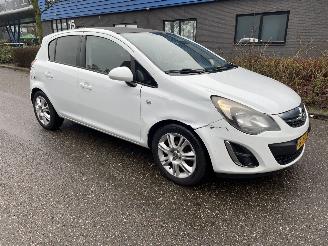 Opel Corsa 1.4 5drs picture 5