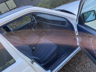 Mercedes 190-serie 190E AUT. picture 11