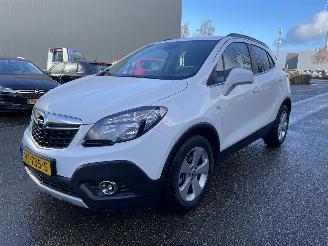 Schadeauto Opel Mokka 1.4T 103kw 2015/11