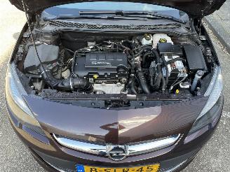 Opel Astra 1.4T 103KW Sedan picture 7