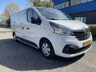 Renault Trafic 1.6 D 92KW KOELING picture 3