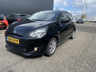 Voiture accidenté Mitsubishi Space-star 5drs clima 2015/7