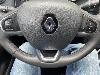 Renault Clio 5drs airco picture 14