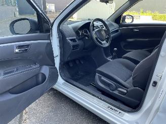 Suzuki Swift 1.2 airco picture 11
