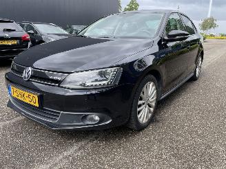 Auto incidentate Volkswagen Jetta 1.4tsi hybrid 2013/7