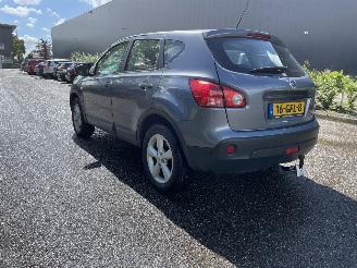 Damaged car Nissan Qashqai 2.0 104kw 2008/8