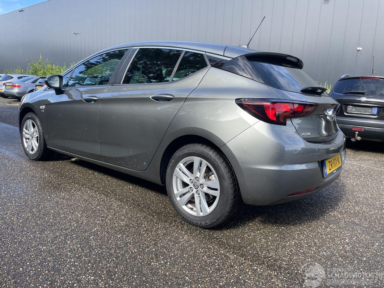 Opel Astra 77kw 5drs