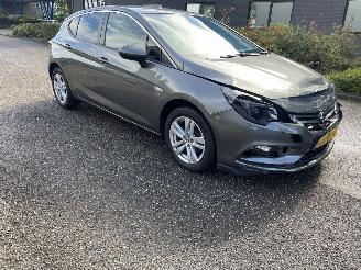 Opel Astra 77kw 5drs picture 6