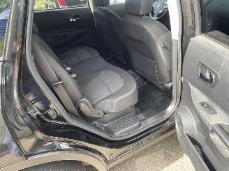 Nissan Qashqai 7persoons picture 10