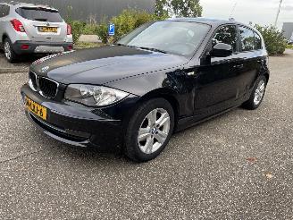 Vaurioauto  passenger cars BMW 1-serie 116 5drs 2010/7