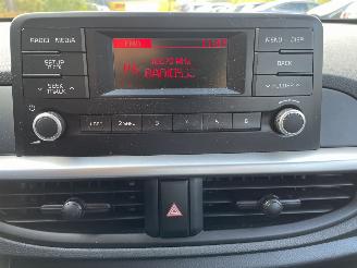 Kia Picanto 1.0 5drs airco picture 12