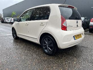 Damaged car Seat Mii 5drs mango 2015/12
