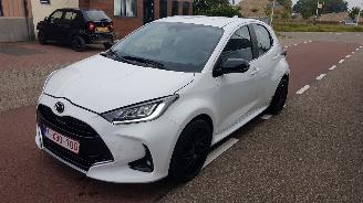 Toyota Yaris MAZDA 2 HYBRIDE picture 6