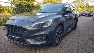 Schadeauto Ford Focus ST-LINE 134KW 2019/3