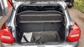 Suzuki Swift HYBRID picture 19