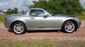 Voiture accidenté Mazda MX-5 HARDTOP 2011/7