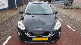 Ford Fiesta TITANIUM picture 3