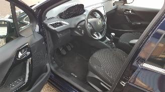 Peugeot 208 Tech Edition 110PK picture 16