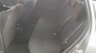 Suzuki Swift  picture 13