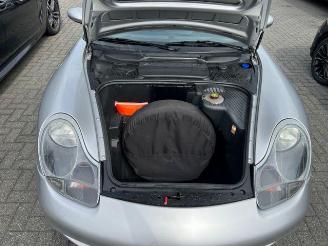 Porsche Boxster Cabriolet  2.7L Hardtop picture 22