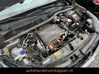 Peugeot 2008 e II Allure Pack Full Elektro picture 12