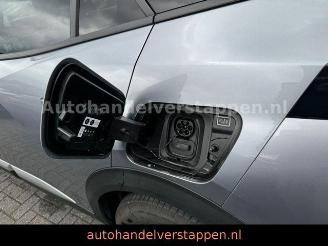 Peugeot 2008 e II Allure Pack Full Elektro picture 10