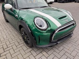 Mini Cooper S E Mini 3-trg. E 135KW picture 3