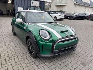 Mini Cooper S E Mini 3-trg. E 135KW picture 2
