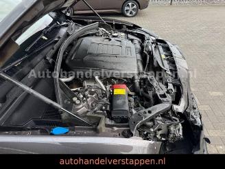 Jaguar F-Pace P400e R-DYNAMIC S AWD Pano picture 17