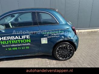 Fiat 500E 500 e La Prima 87KW  Cabriolet picture 8