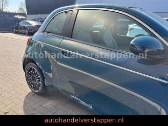 Fiat 500E 500 e La Prima 87KW  Cabriolet picture 3